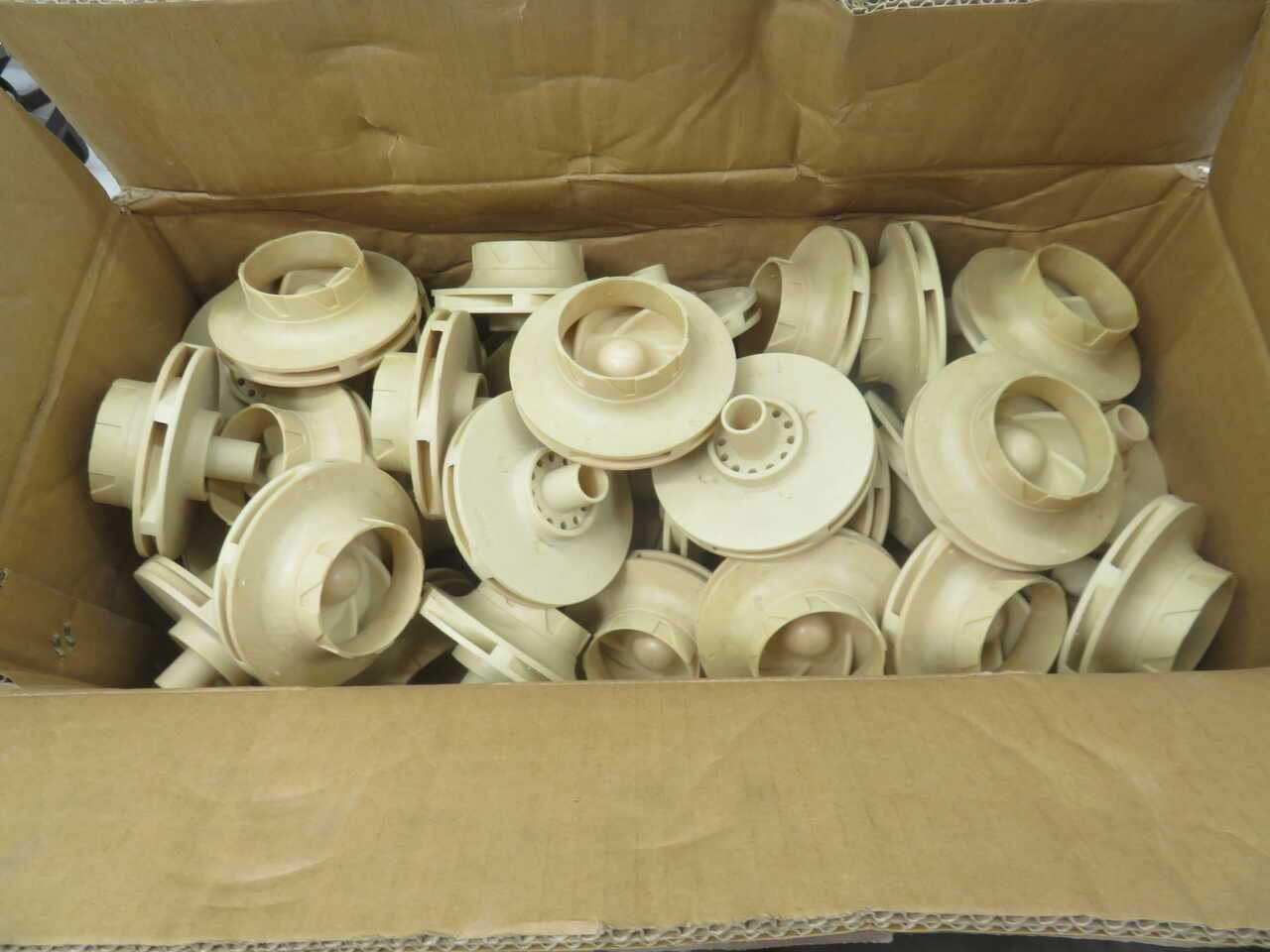 LOT OF 60 AQUAPRO 63008-02 IMPELLERS T271142 - PUMPS
