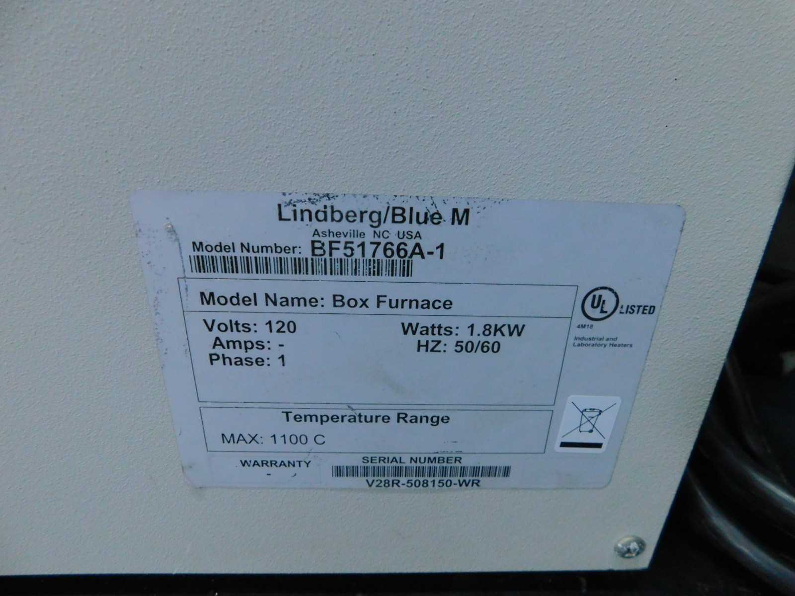 Lindberg/Blue M BF51766A-1 Box Furnace, 100-1100C, 120V, 1800W, 5.3L, 1 Phase - LAB & SCIENTIFIC