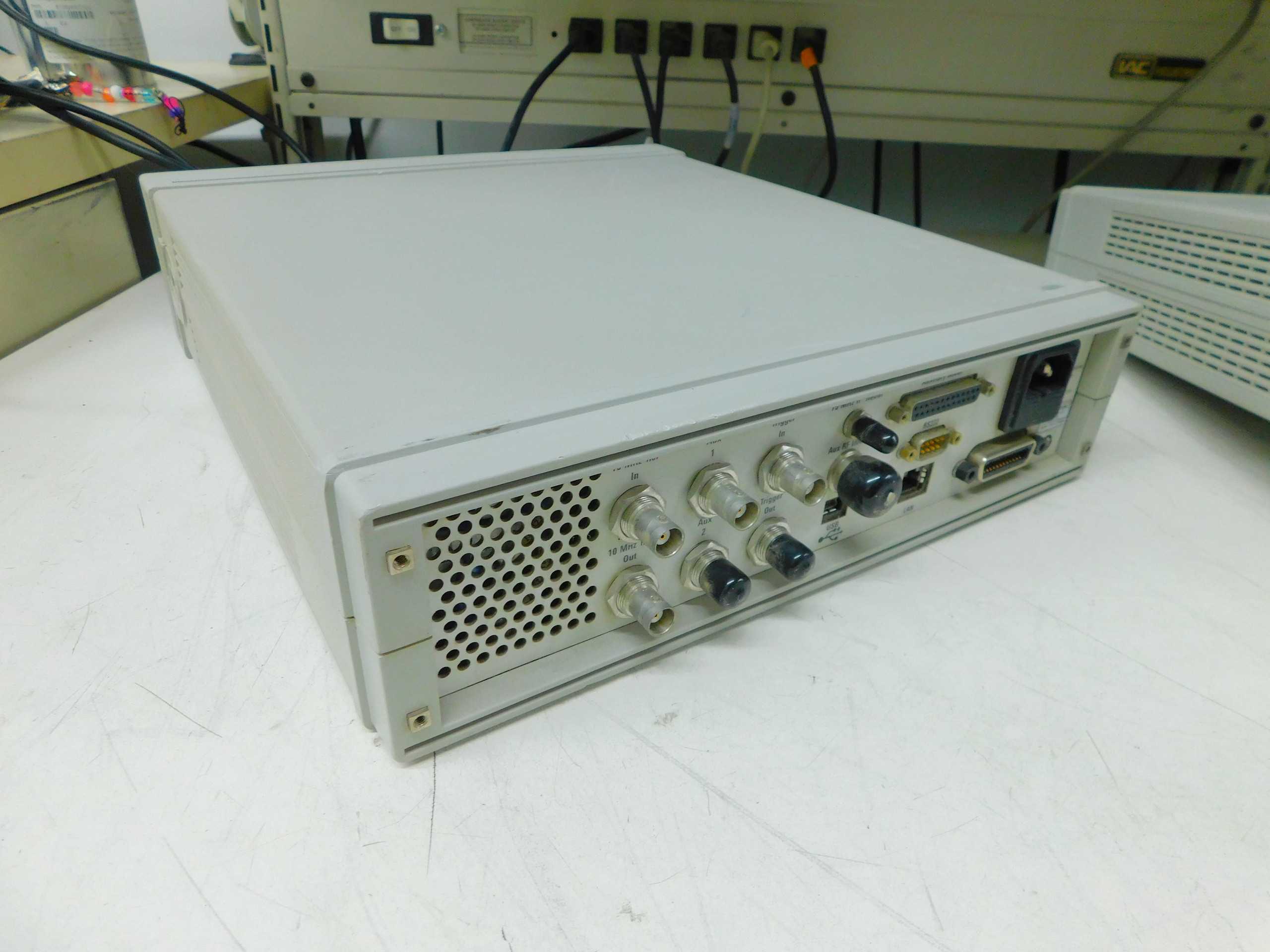 AGILENT N4010A WIRELESS CONNECTIVITY TEST SET, BLUETOOTH, WLAN TX,RX - ANALYZER
