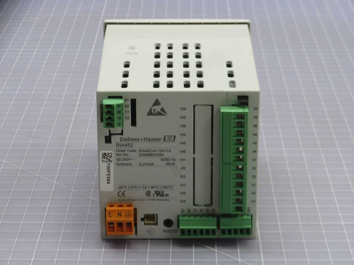 ENDRESS & HAUSER RIA452-A112A11A DIGITAL PROCESS METER LCD MULTICOLOR DISPLAY T243877 - PANEL METERS