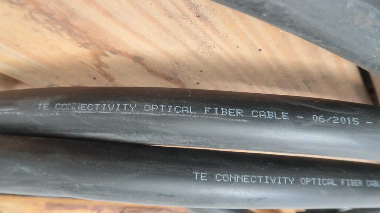 TE CONNECTIVITY 12985-9700684 SINGLE MODE OPTICAL FIBER CABLE 288 FIBER SME XB REDUCED BEND 1786 FT - FIBER OPTIC CABLE