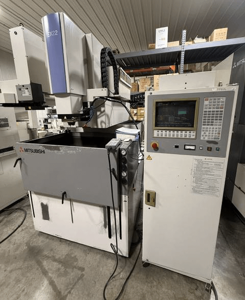 1999 Mitsubishi EX22 CNC Ram Type EDM With 30x22 Table Size - DIE SINKER EDM MACHINES