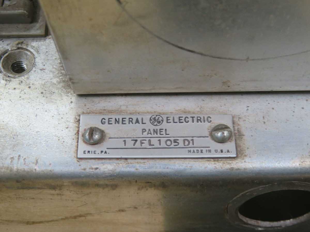 GE 17FL105 D1 CONTROL RACK T243725 - PLC MODULES