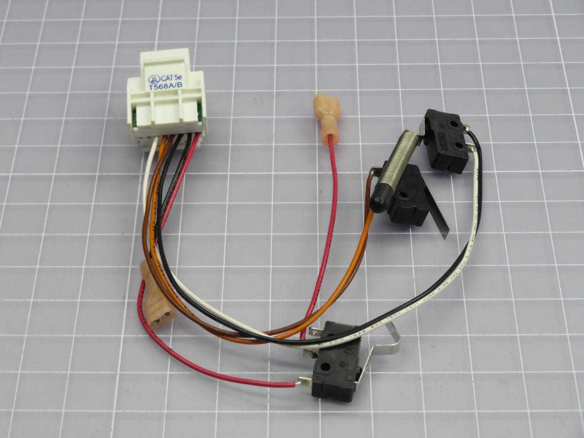 LOT OF 20 HONEYWELL 20063697-001 SWITCH ASSEMBLY T224822 - SWITCHES