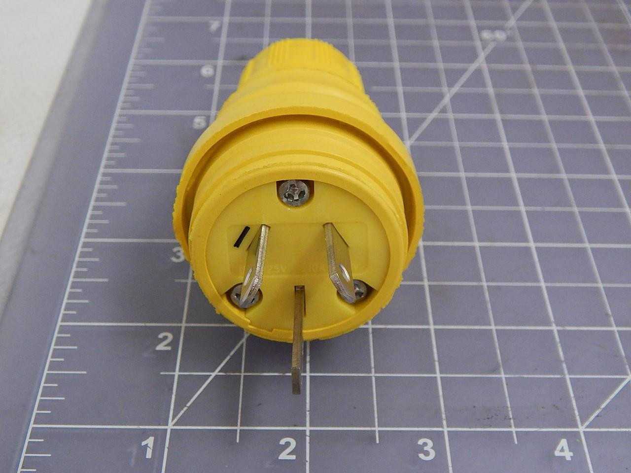 LOT OF 100 MOLEX DANIEL WOODHEAD 1301460009 PLUG-WATERTITE T100839 - PLUGS & RECEPTACLES