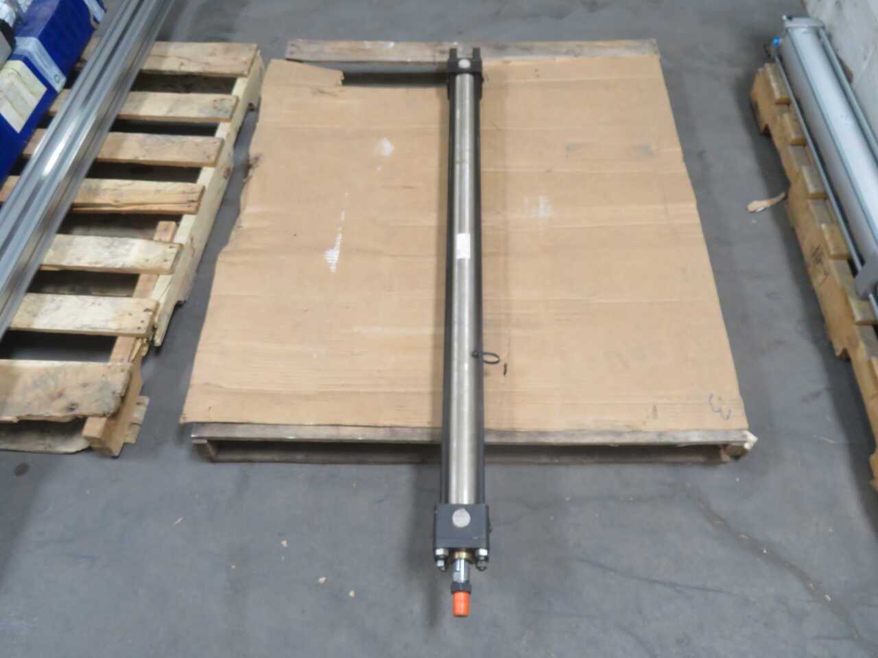 PARKER 140H-8R HYDRAULIC CYLINDER T270461 - PNEUMATIC CYLINDERS & ACTUATORS