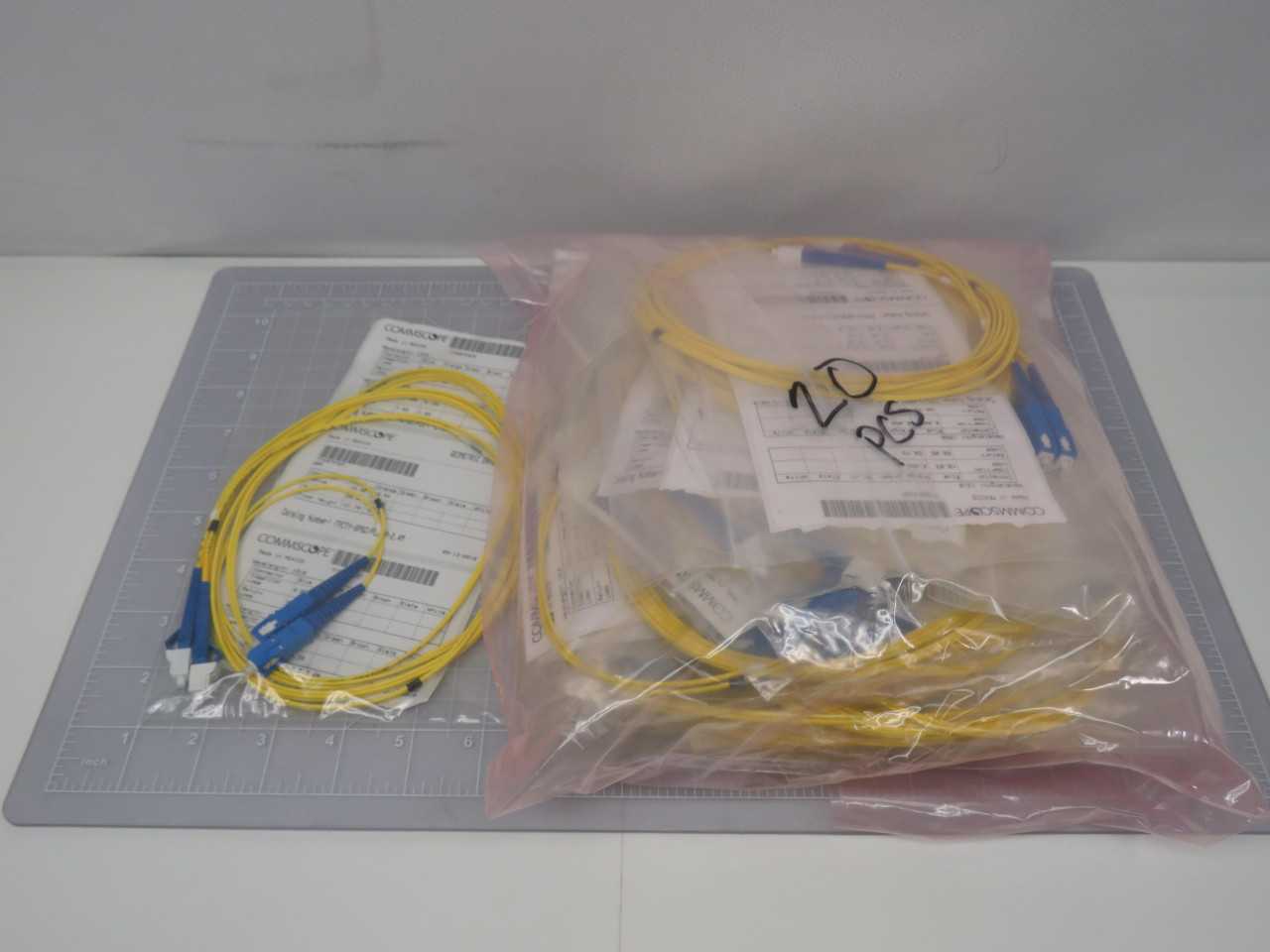 LOT OF 18 COMMSCOPE FPCTY-SPSC/PLC-P-2.4M YELLOW SINGLEMODE FIBER PATCH CABLE T167934 - FIBER OPTIC CABLE