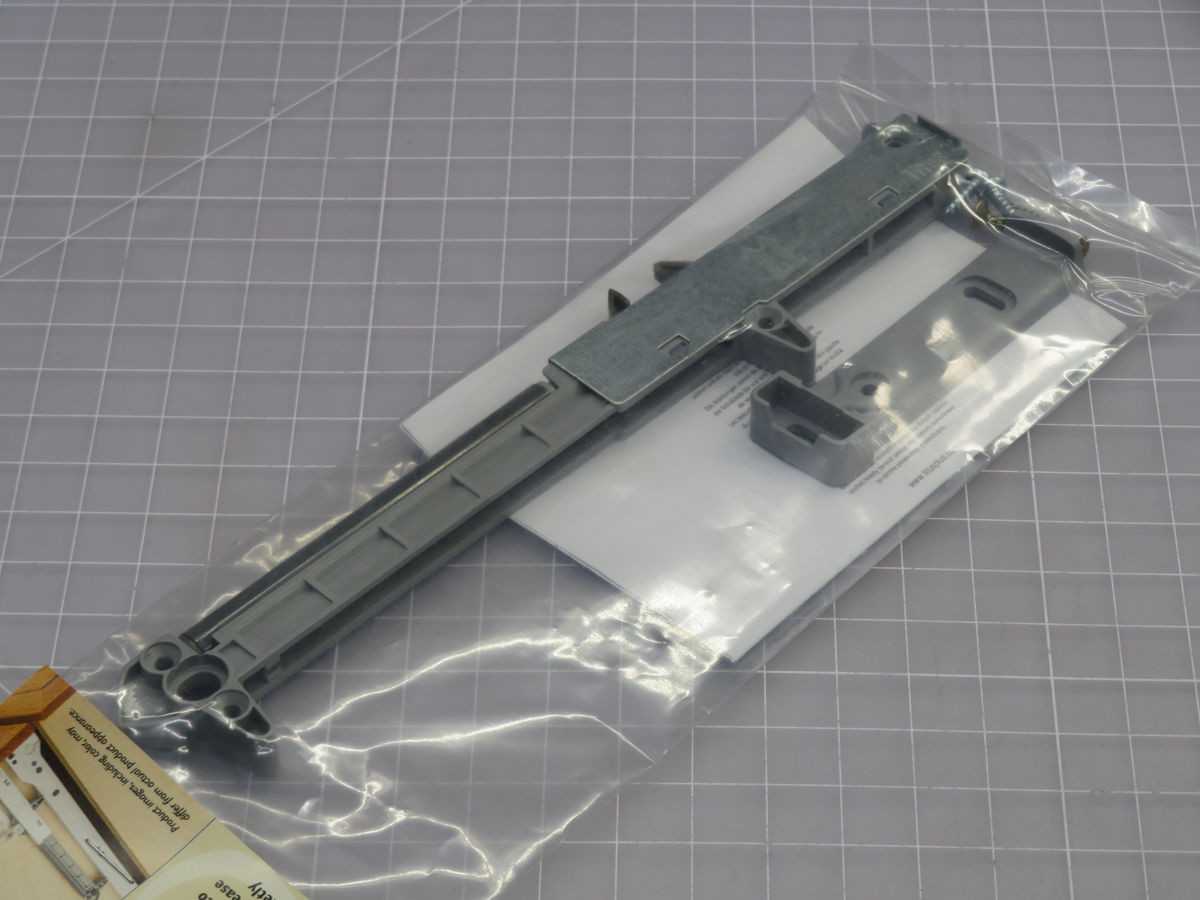 LOT OF 75 ROCKLER 553105-00 SOFT CLOSE ADAPTER T256783 - INDUSTRIAL PARTS