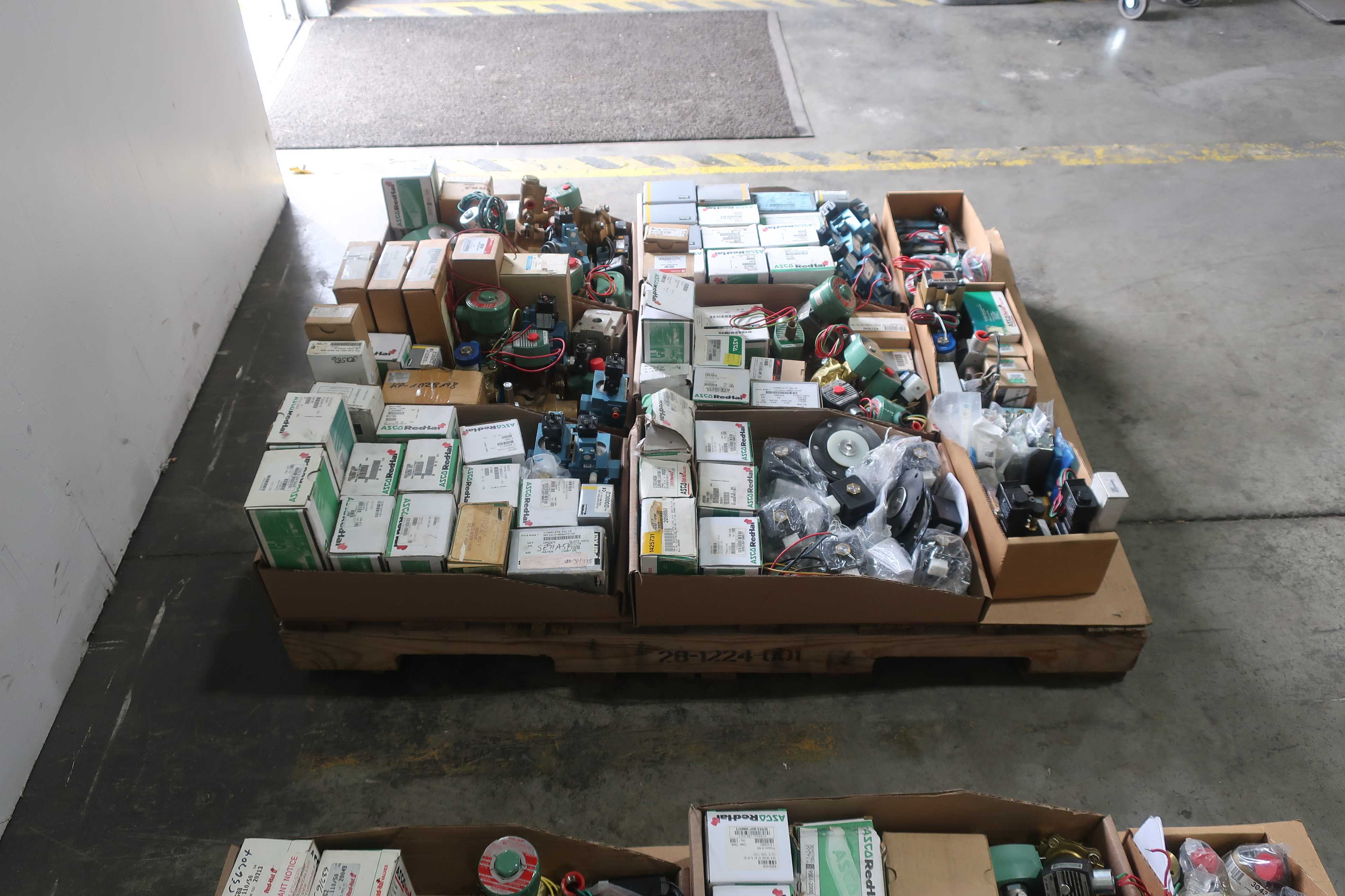SKU 1769827 - PALLET OF ASSORTED SOLENOID VALVES - SOLENOID VALVE