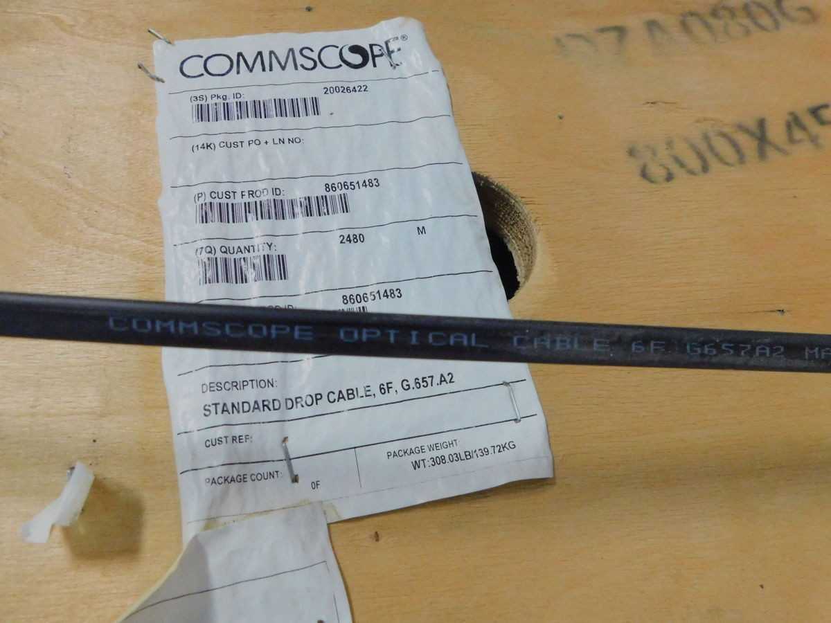 COMMSCOPE 860651483 FIBER OPTICAL CABLE 6 FIBER, SINGLE MODE, G.657.A2, STANDARD DROP, 8,136 FT M573 - FIBER OPTIC CABLE