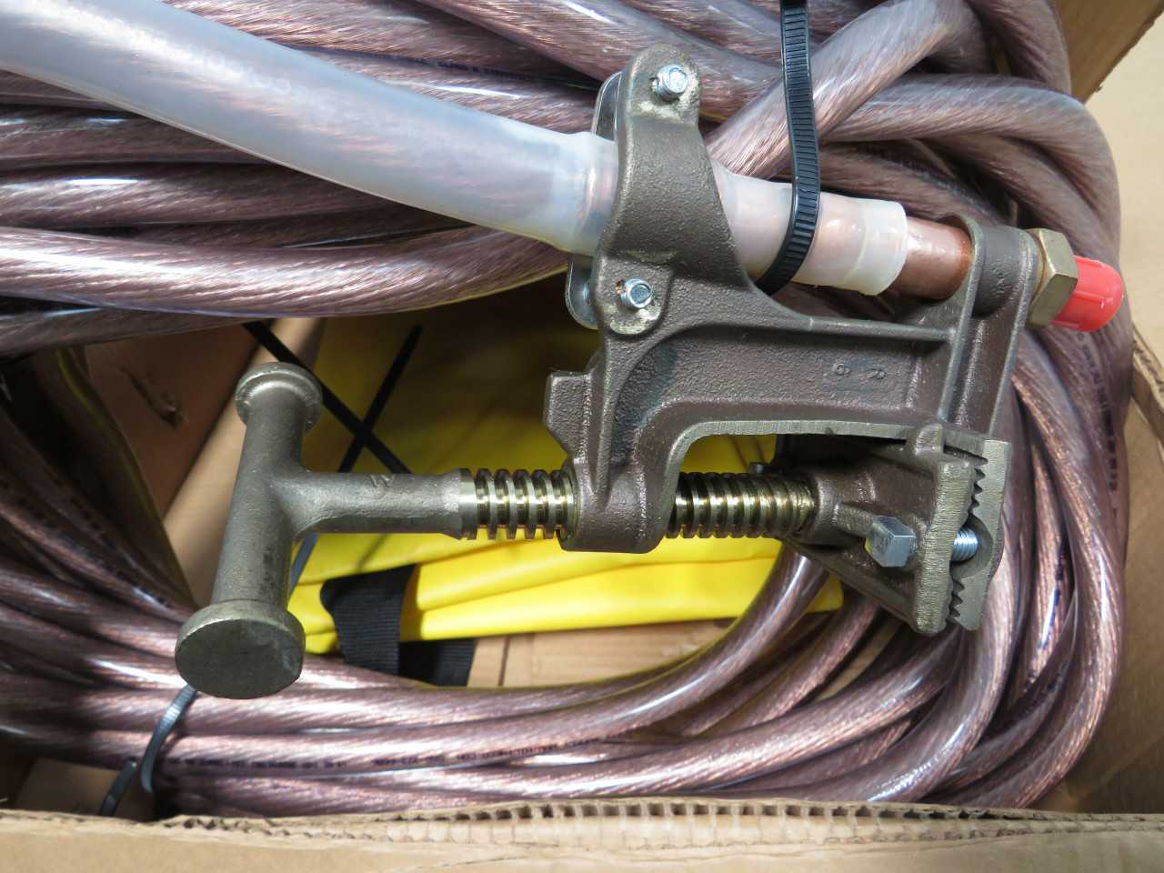 ENTERGHY S 7568 HLGA10CX75 CABLE GROUND 1/04WG 1/C STR COP CLR PVC 75 FT T187278 - ELECTRICAL WIRE