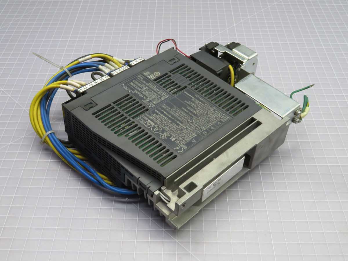 MITSUBISHI MR-J4-40B-RJ020 AC SERVO DRIVE T256640 - SERVO