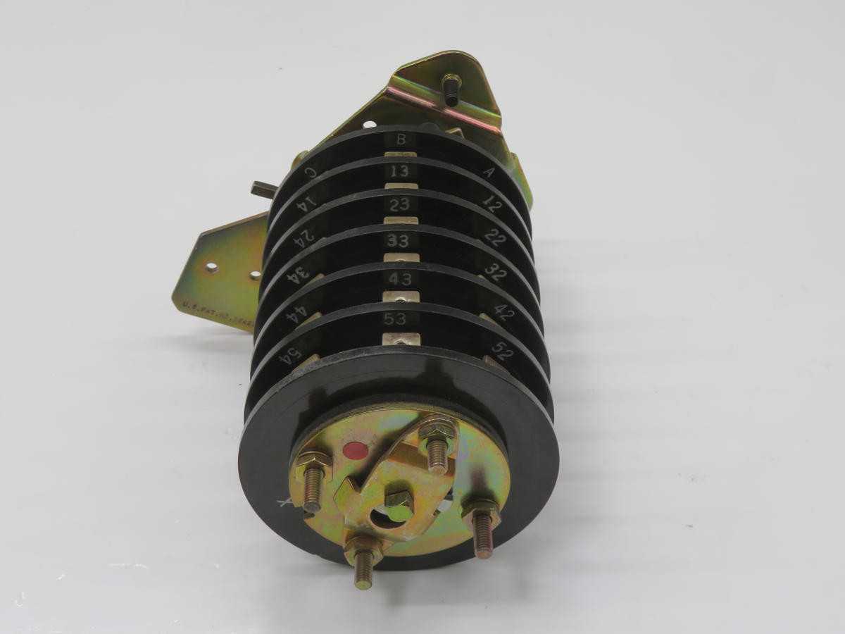 ELCTRO SWITCH 7805D LOCK OUT RELAY T232402 - SWITCHES
