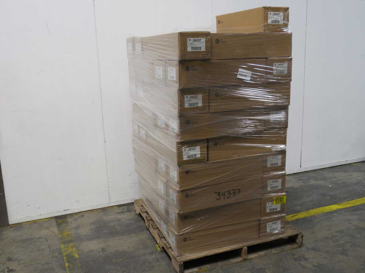 LOT OF 920 GE 34337 LED9ET8/G/2/935 2 FOOT LED STRAIGHT T8 TUBE LIGHT BULBS 9 WATT G13 T157096 - LIGHTING