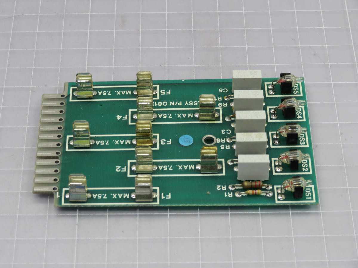MC GILL Q8125 1701-1415 5 UNIT R/C SUPPRESSOR AND FUSE MODEL T217266 - FUSES