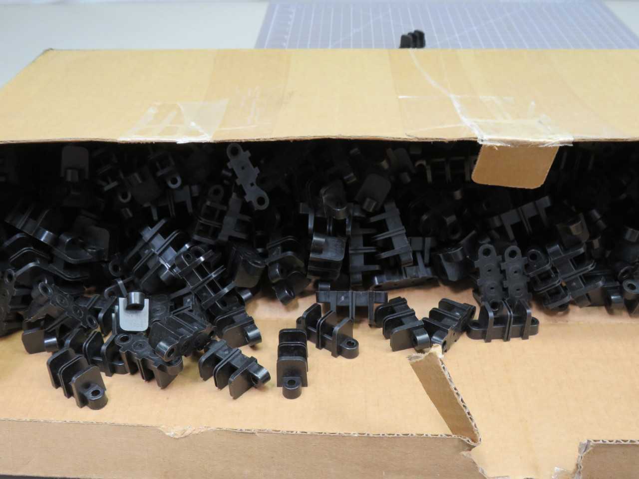 LOT OF 460 MOLEX 0396399002 SR BTS PC 2 MOMTG V TERMINAL BLOCKS T165326 - TERMINAL BLOCKS
