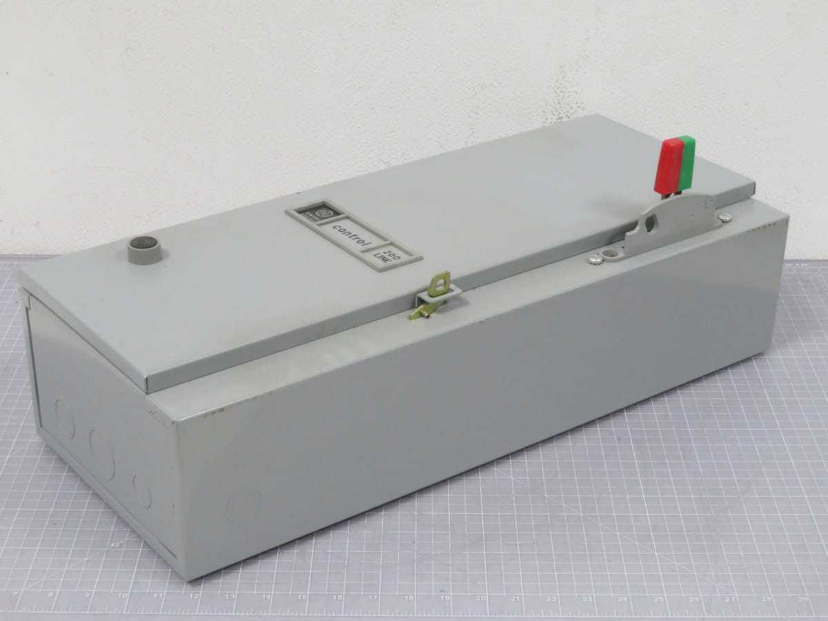 GE CR207D100MAA COMBINATION MAGNETIC STARTER NEMA SIZE 2 T197356 - DC MOTOR