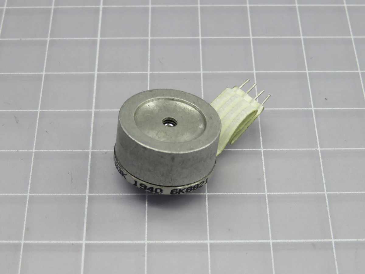 LOT OF 5 HONEYWELL 19C200PG3K INDUSTRIAL PRESSURE SENSORS 0 TO 200 PSI, 15VDC SHOCK 100 G FOR 11MS T - SENSORS