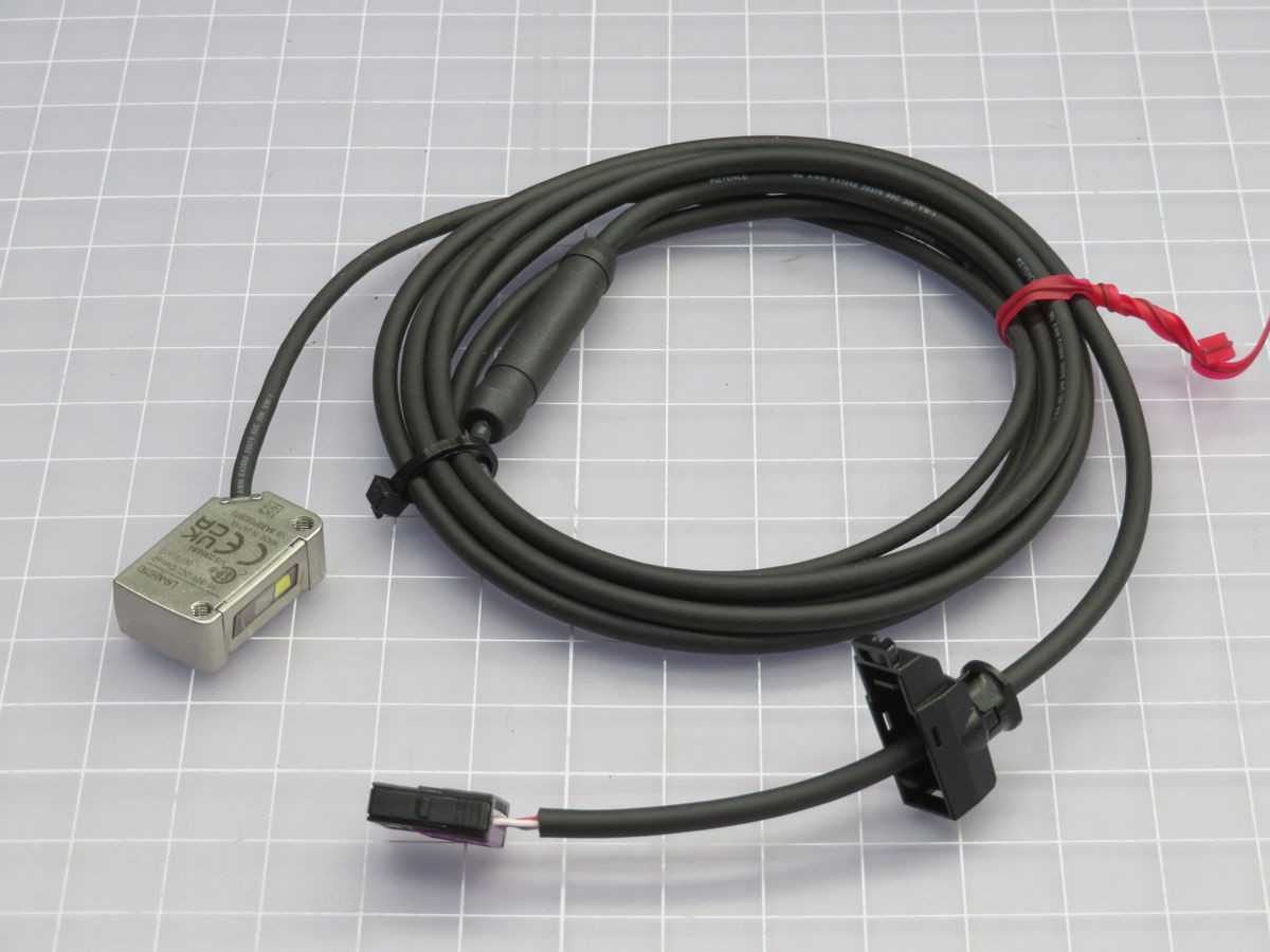 KEYENCE LR-XH250 COMPACT LASER SENSOR HEAD T256868 - SENSORS