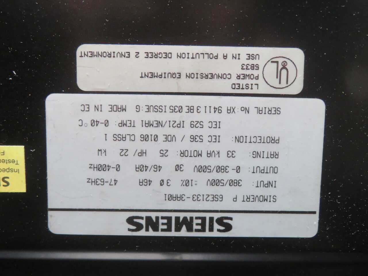 SIEMENS 6SE2133-3AA01 FREQUENCY INVERTER T272369 - SERVO MOTORS