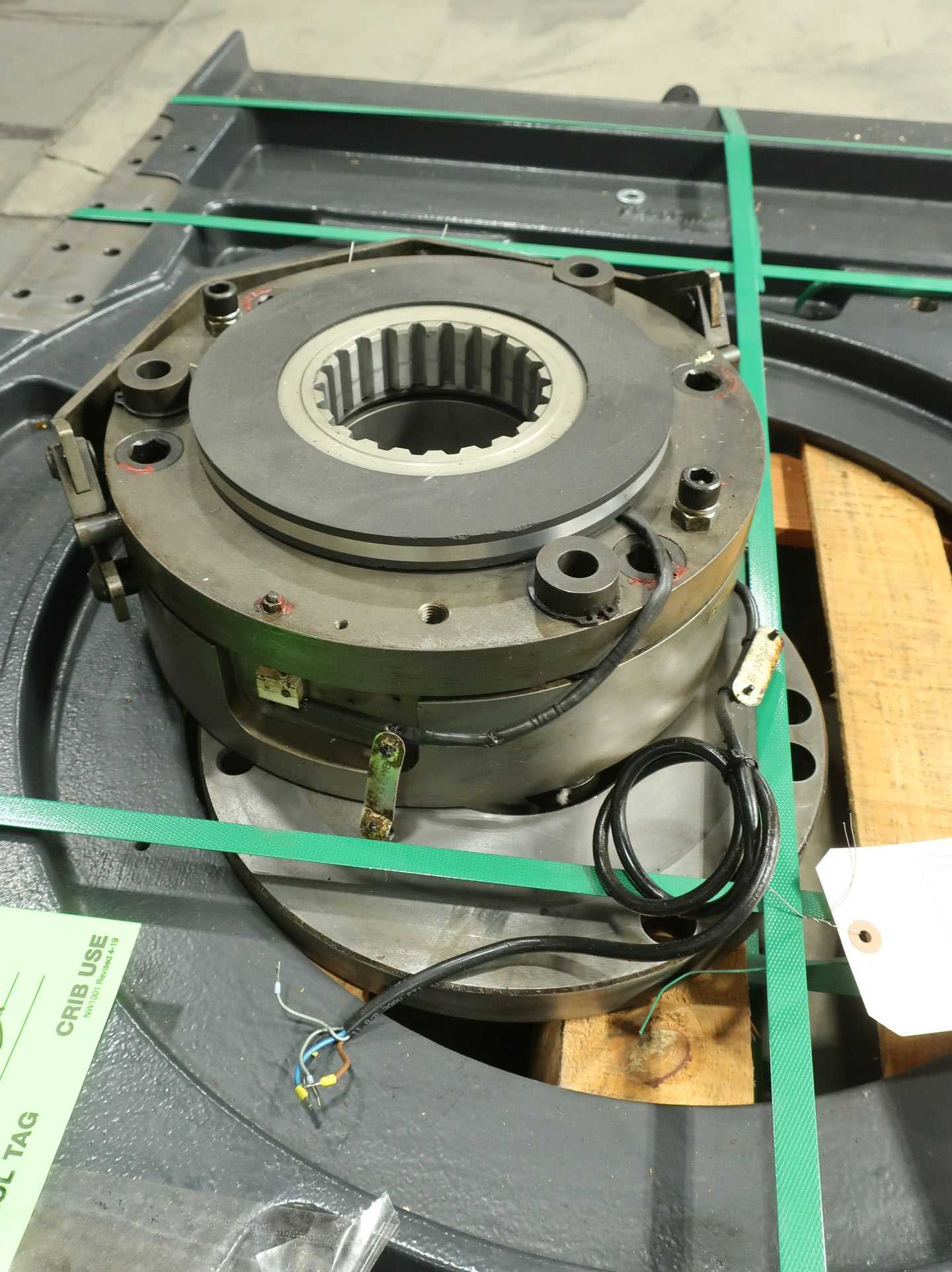 PALLET OF ROBOT PARTS - ROBOT PARTS