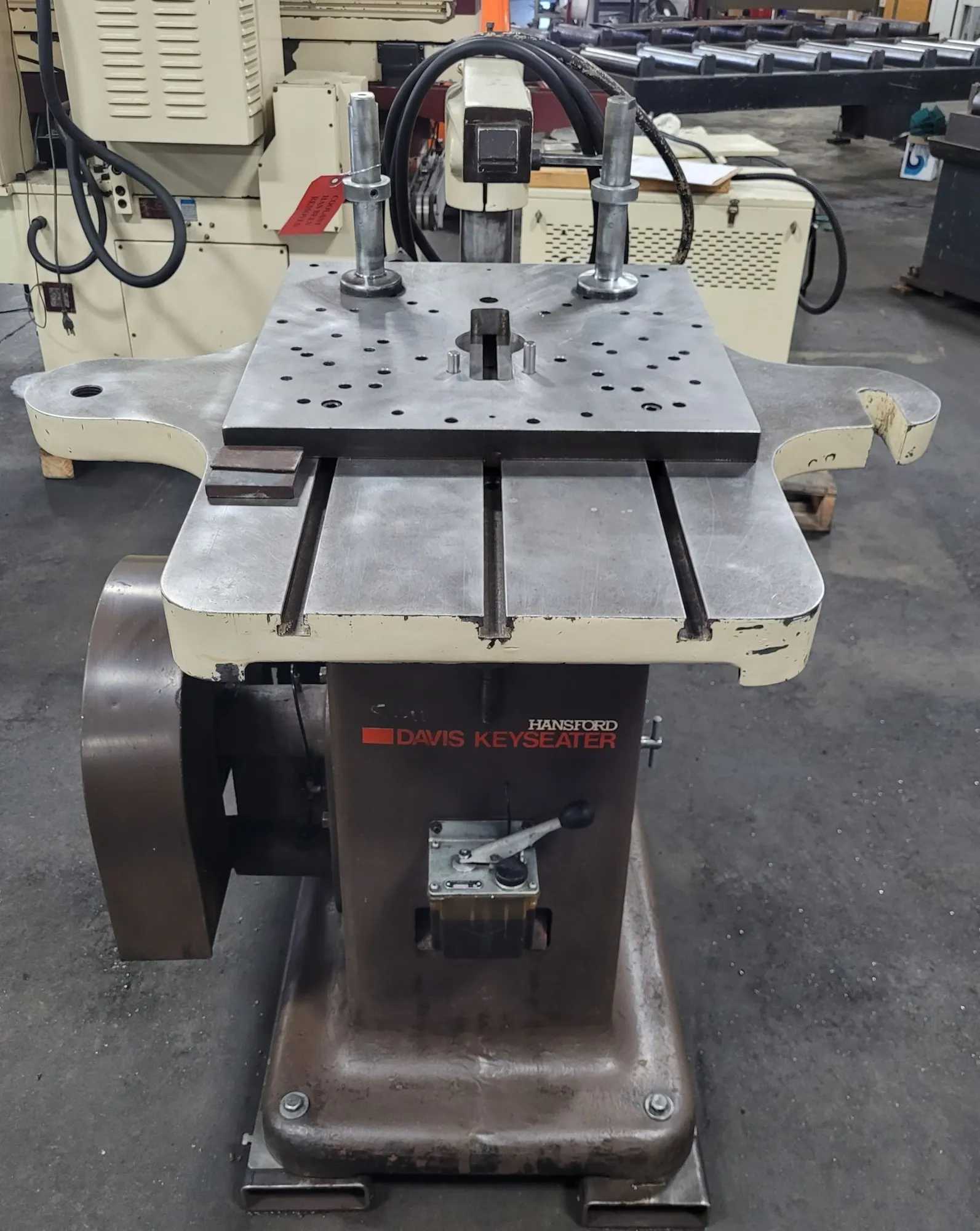 HANSFORD DAVIS MODEL 5 KEYSEATER - 2 HP, 480V, 4.5" STROKE LENGTH, 18.75" THROAT - KEYSEATING MACHINES