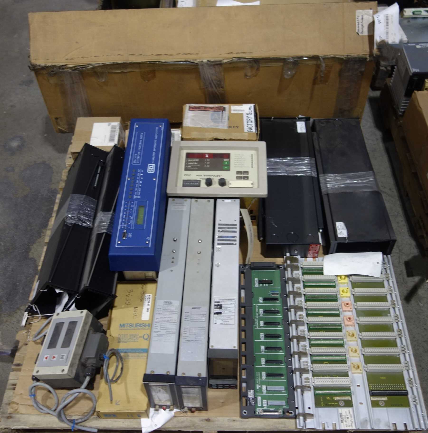 SKU 1776625 - 4 PALLETS OF ASSORTED PLC MODULES AND CHASSIS - PLC MODULES