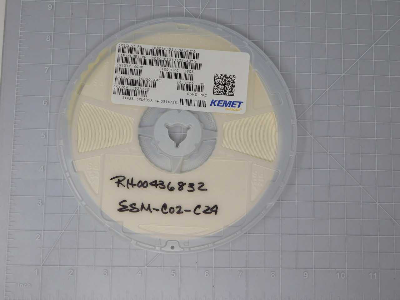 LOT OF 3900 KEMET C0603C331J5GAUTO MULTILAYER CERAMIC CAPACITORS T136133 - ELECTRICAL COMPONENTS