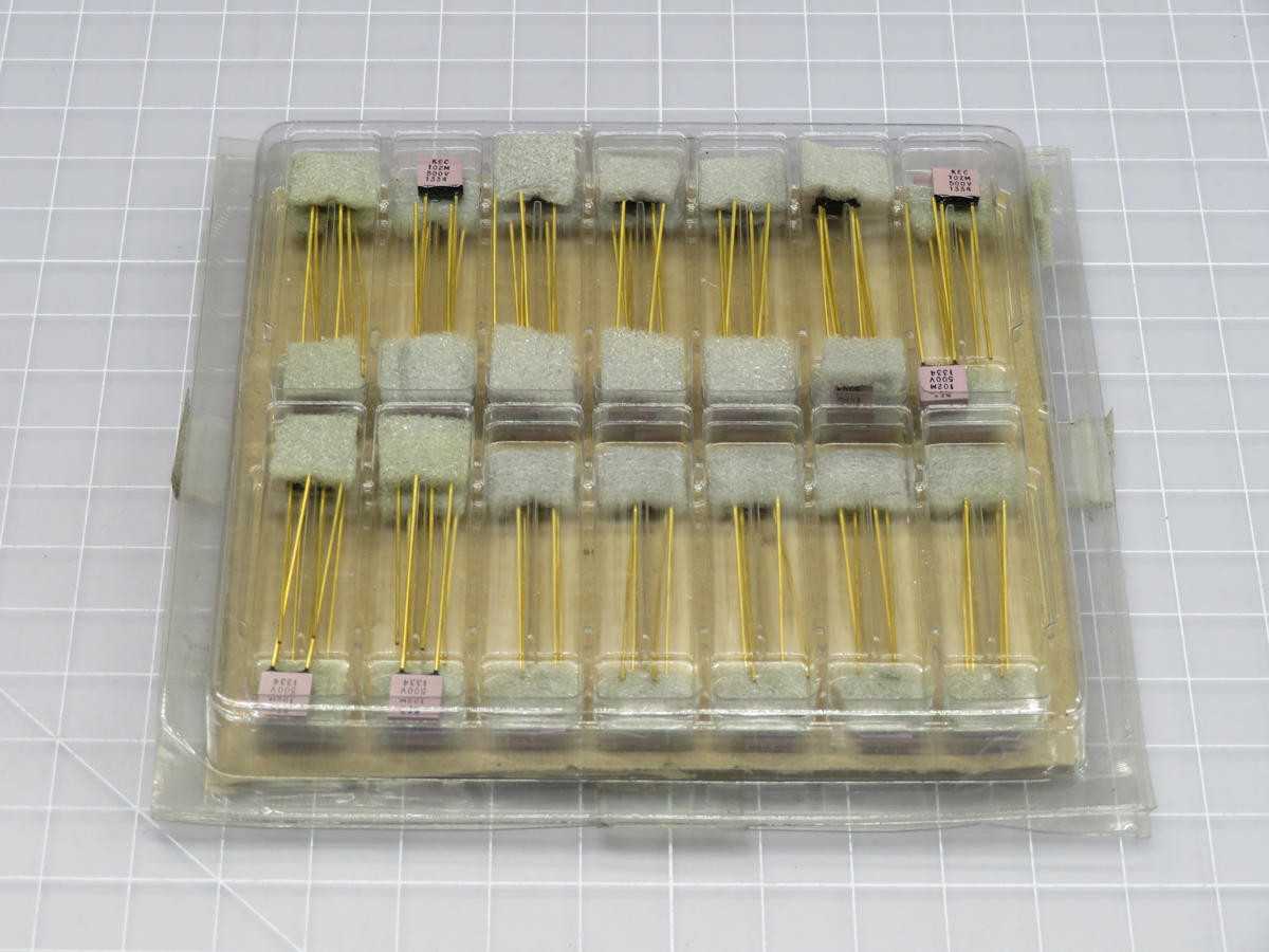 LOT OF 85 KEMET VCR07L102MGA CAPACITOR CERAMIC MULTILAYER T220227 - ELECTRICAL COMPONENTS