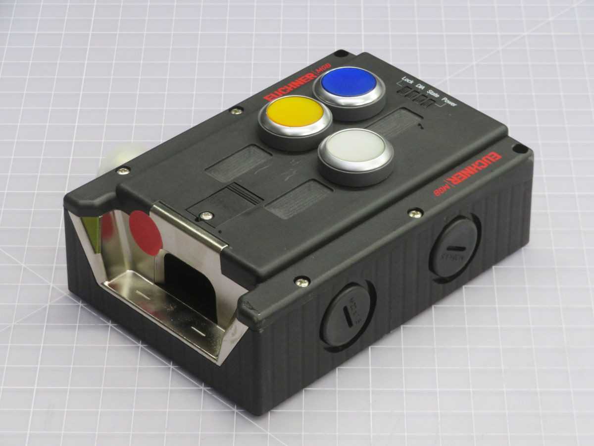 EUCHNER MGB-L1-APA-AA6A1-S5-R-114235 114235 MULTIFUNCTIONAL GATE BOX LOCKING MODULE T259960 - SWITCHES