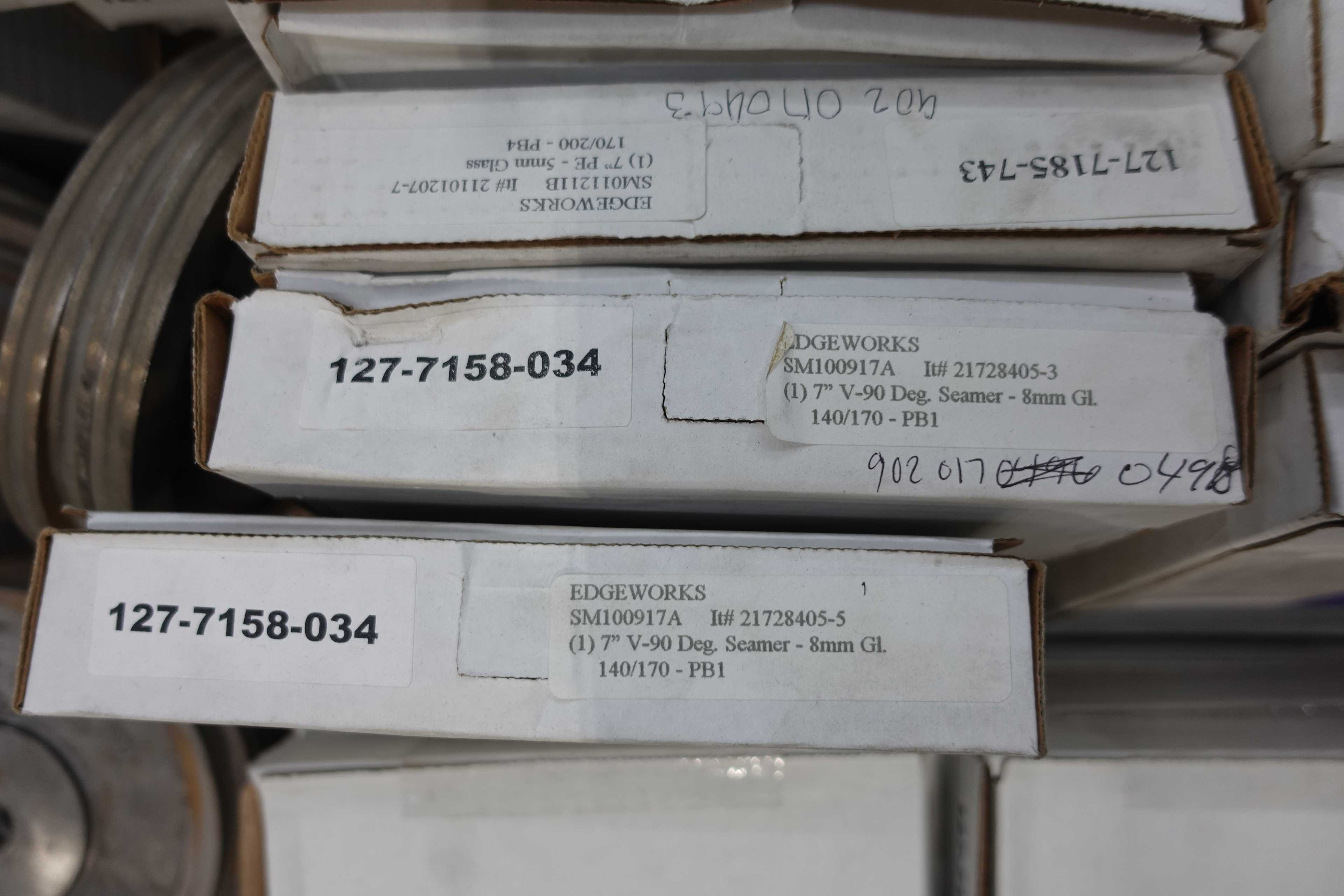 SKU 1766681 - PALLET OF ASSORTED EDGEWORKS SEAMERS - TOOLS
