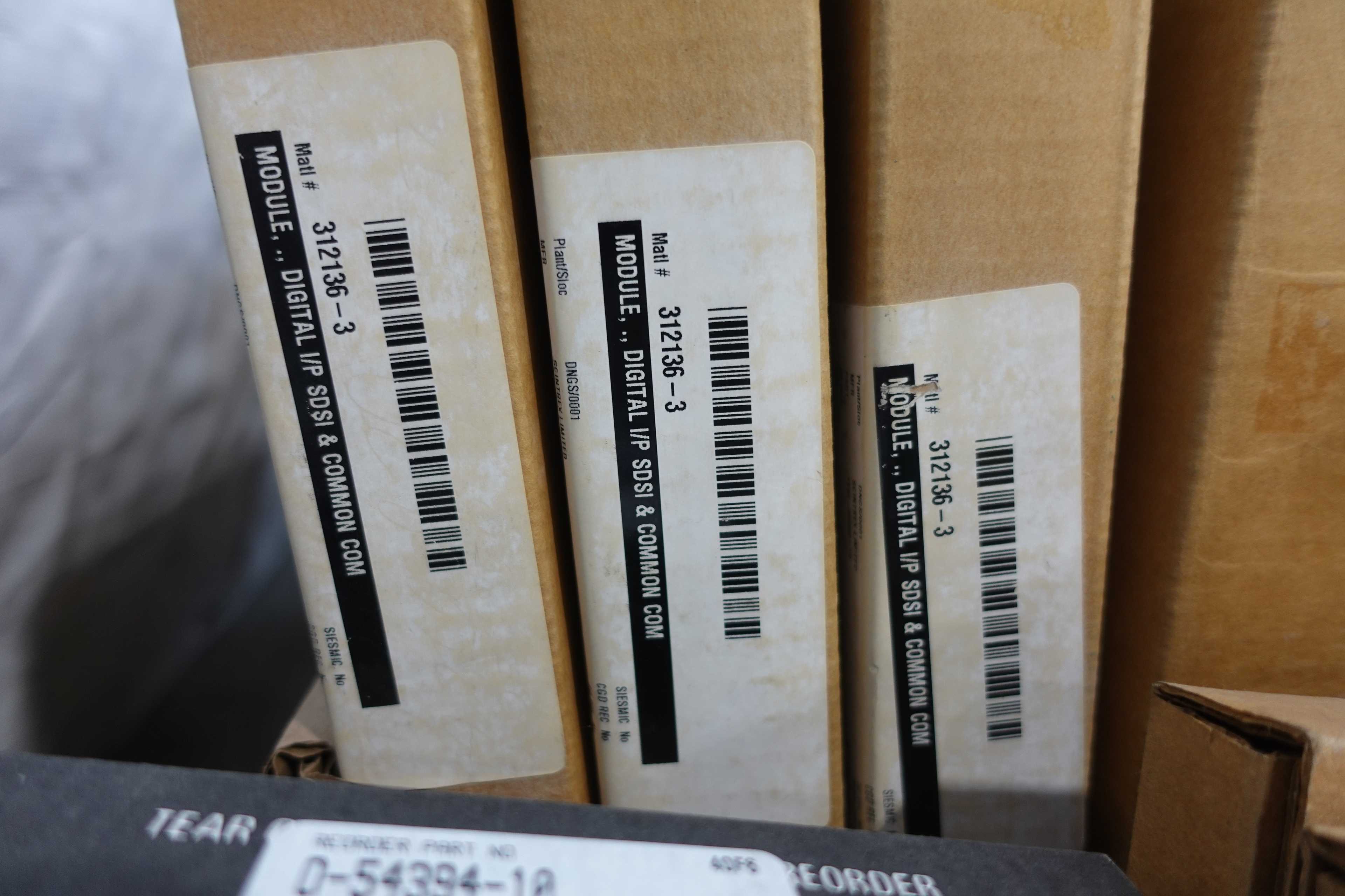 SKU 1766414 - 2 PALLETS OF ASSORTED PCB CIRCUIT BOARDS - PCB CIRCUIT BOARDS