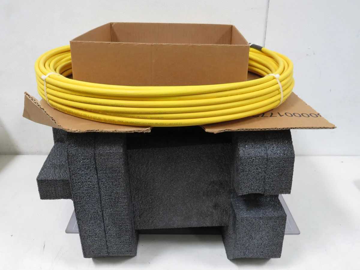 Commscope NGFB-TB5SLUK0BE040 Fiber Patch Block Steel Powder-Coated Singlemode Standard - FIBER OPTIC CABLE