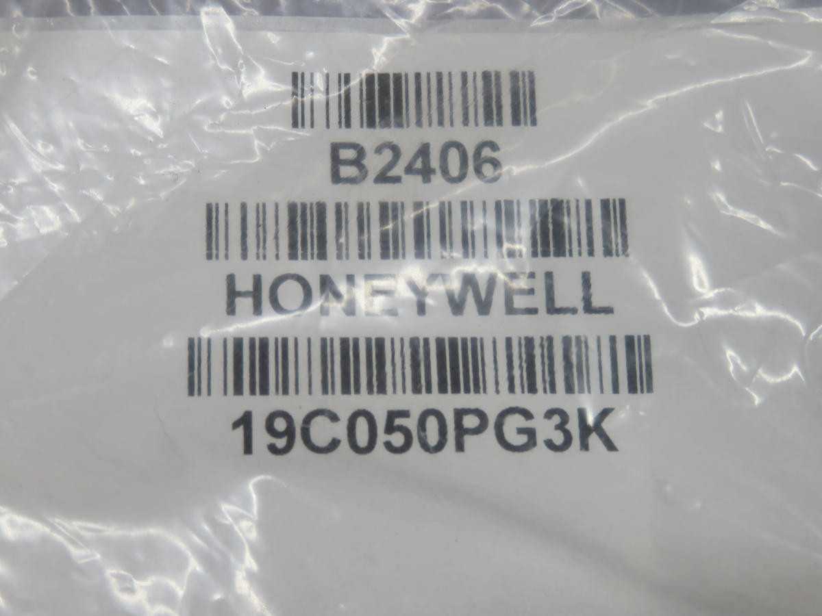 LOT OF 3 HONEYWELL 19C050PG3K SENSOR 50PSIG 0.1V T223575 - SENSORS