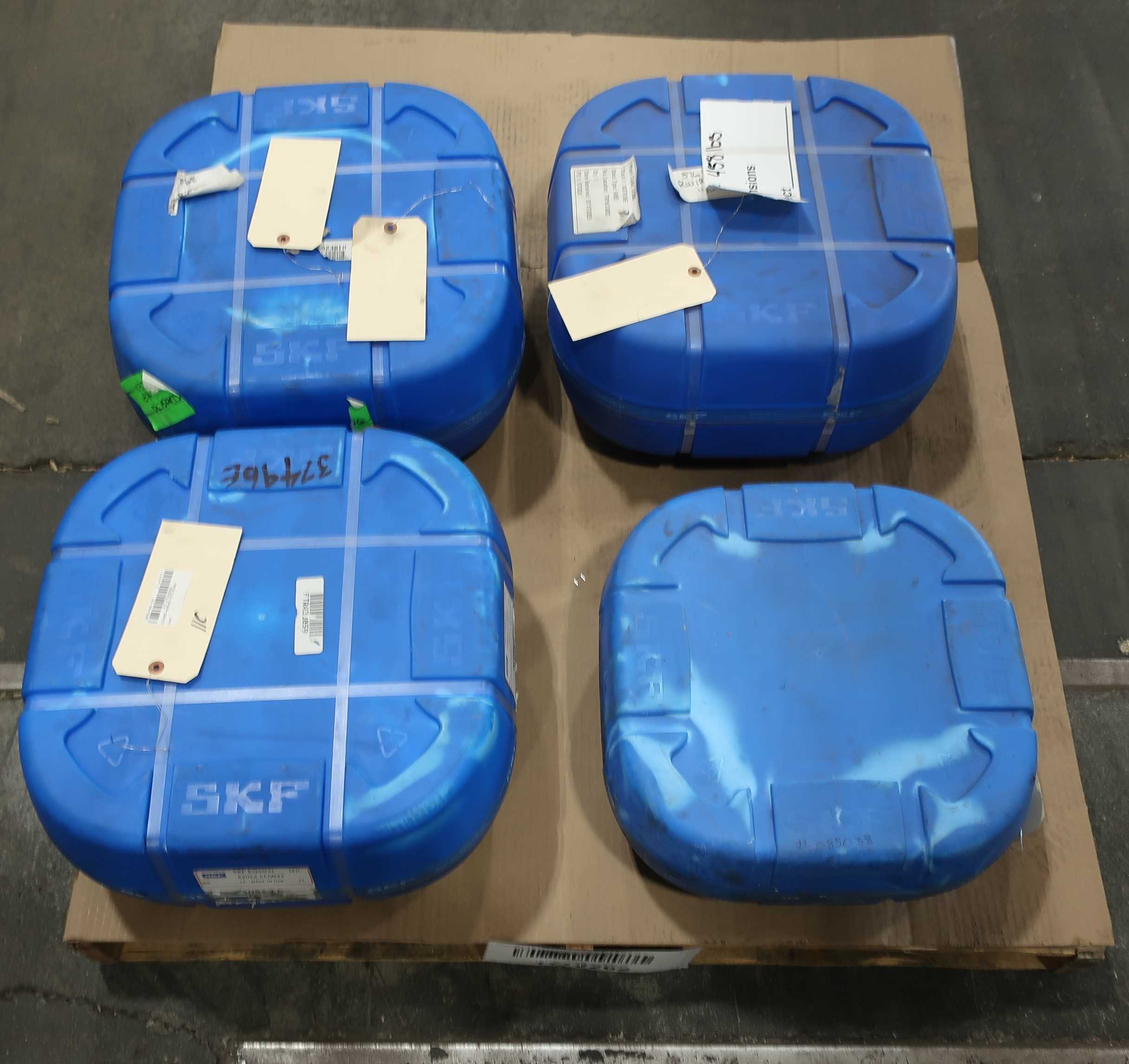 SKU 1772262 - LOT OF 4 SKF BEARINGS - BEARINGS