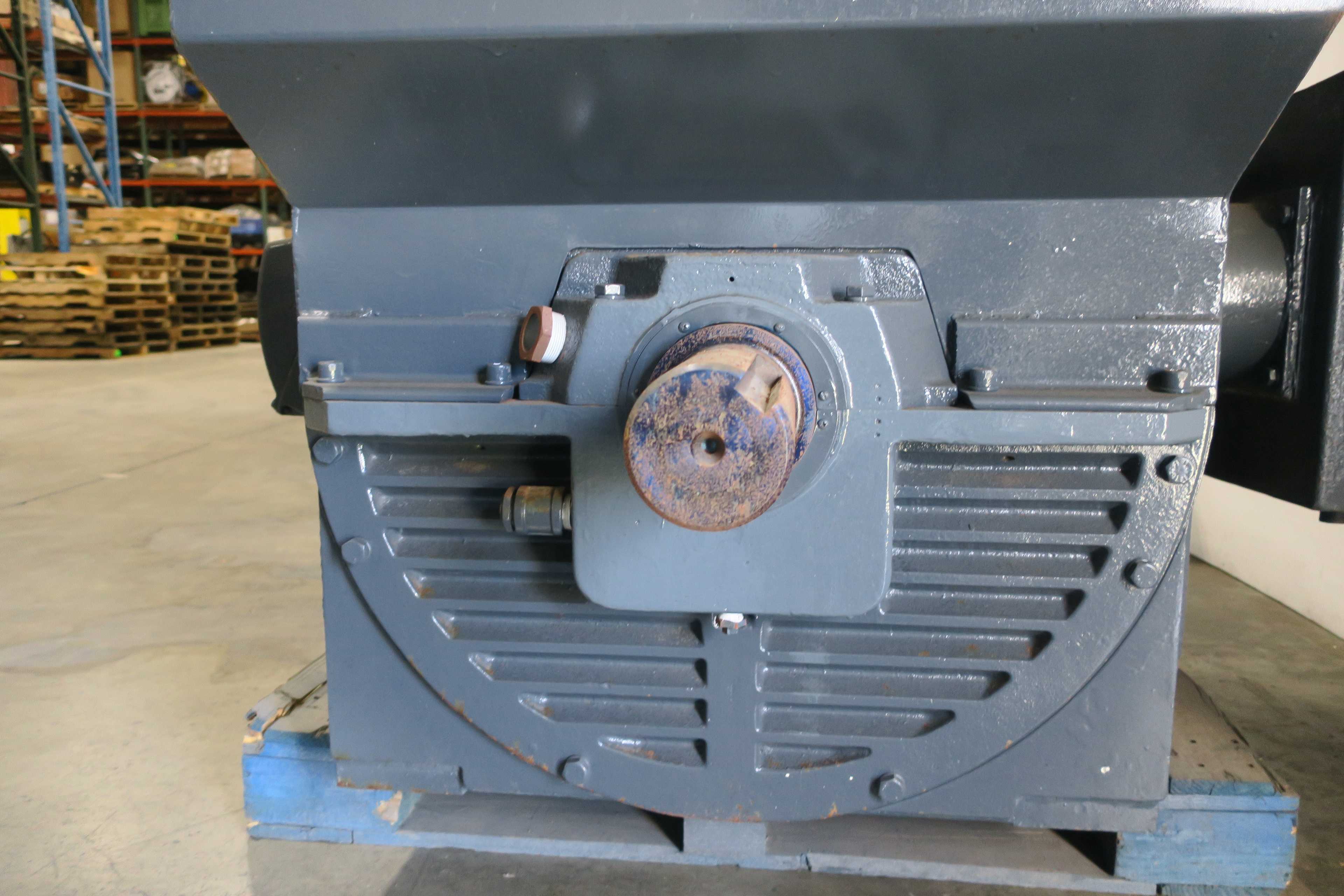 SKU 1787343 - LOT OF 1 WESTINGHOUSE LAC INDUCTION MOTOR - ELECTRIC MOTORS