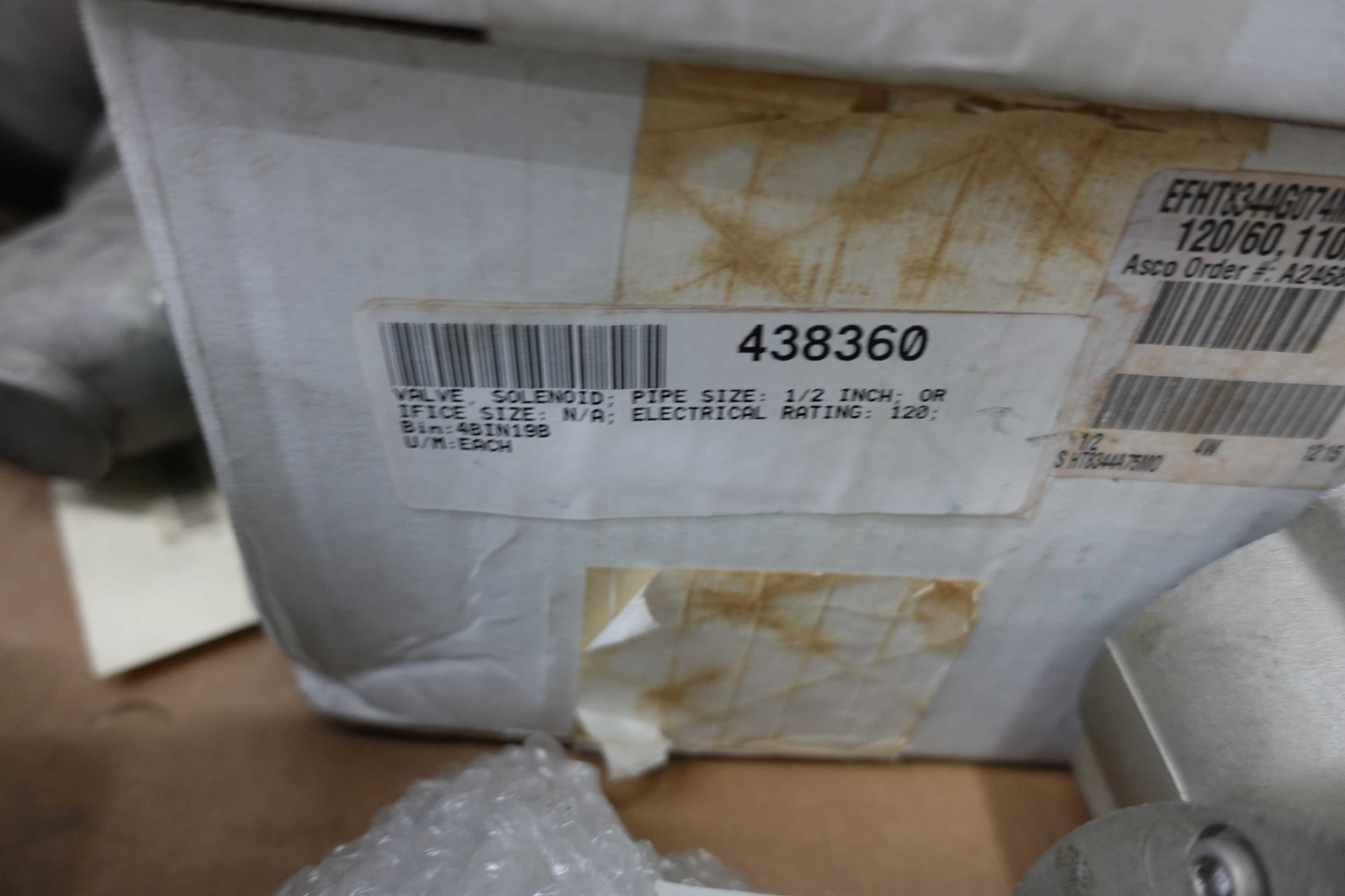 SKU 1770091 - 2 PALLETS OF ASSORTED SOLENOID VALVES AND PARTS - SOLENOID VALVE