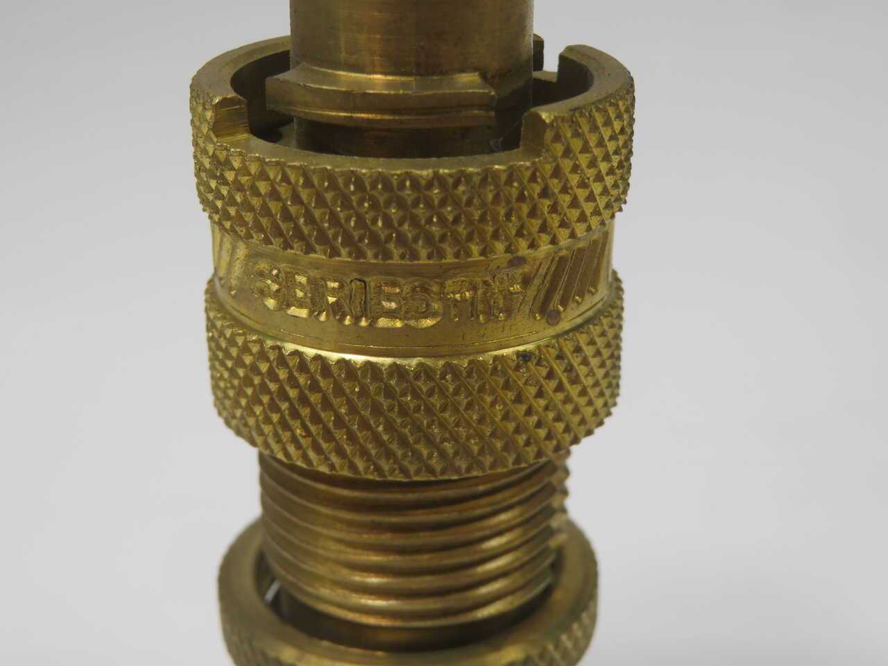 Lot Of 75 Dixon Quick Couplings, Knurled Twist-Lock Connectors - COUPLINGS, JOINTS, & HUBS