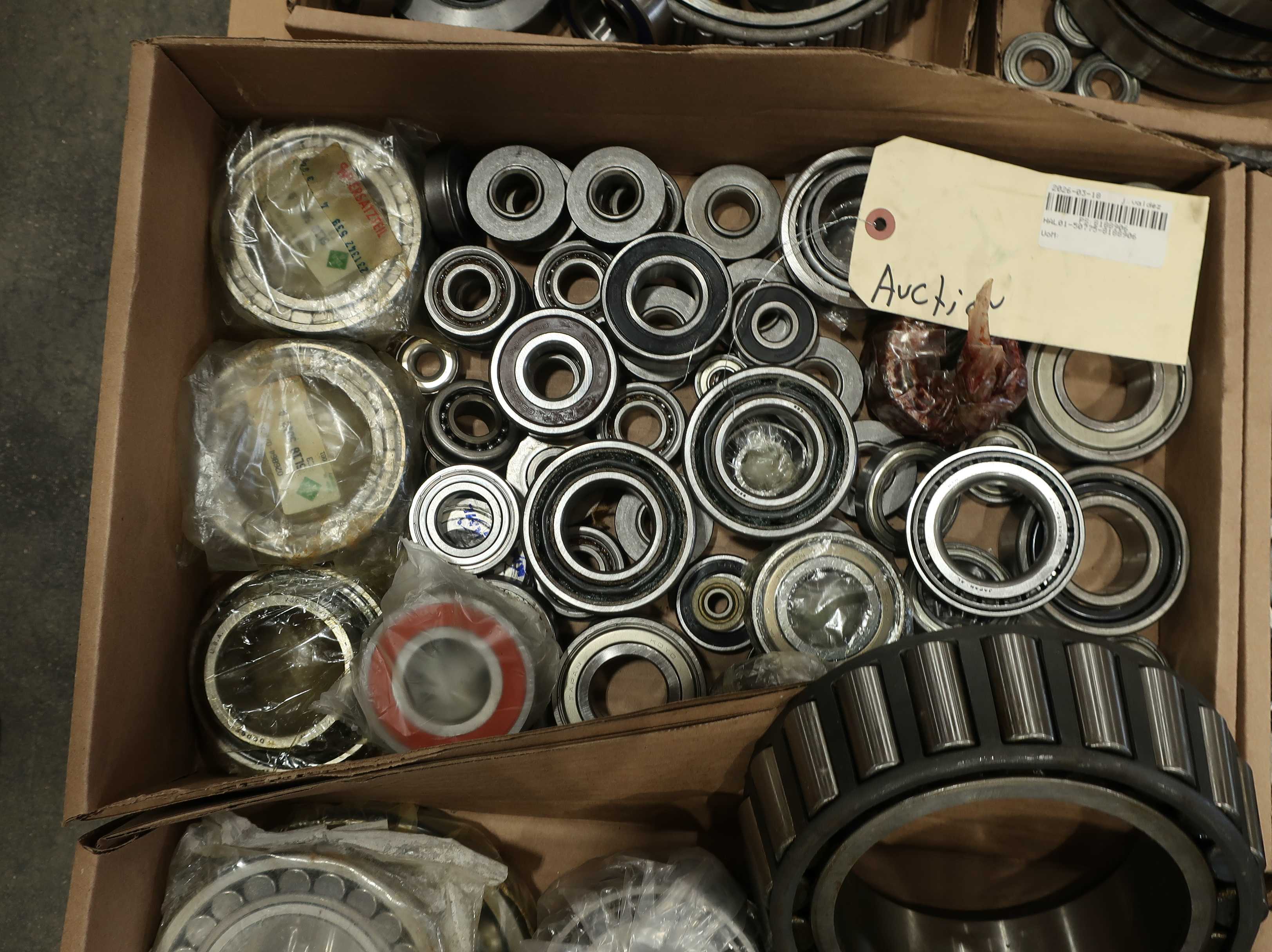 SKU 1772252 - PALLET OF ASSORTED BEARINGS - BEARINGS