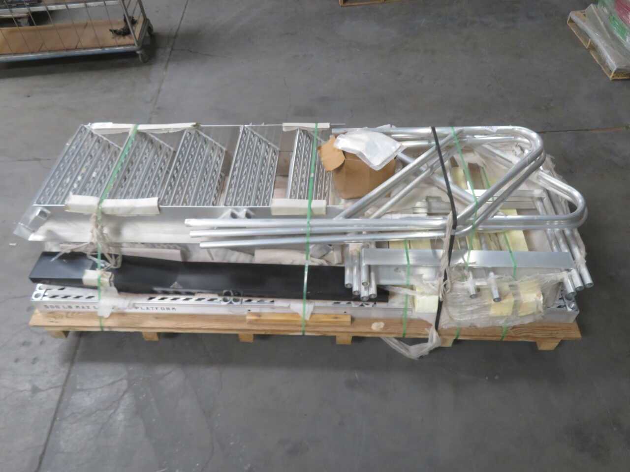 501290-002 Mezzanine Platform With 500 Lbs Capacity - MISCELLANEOUS