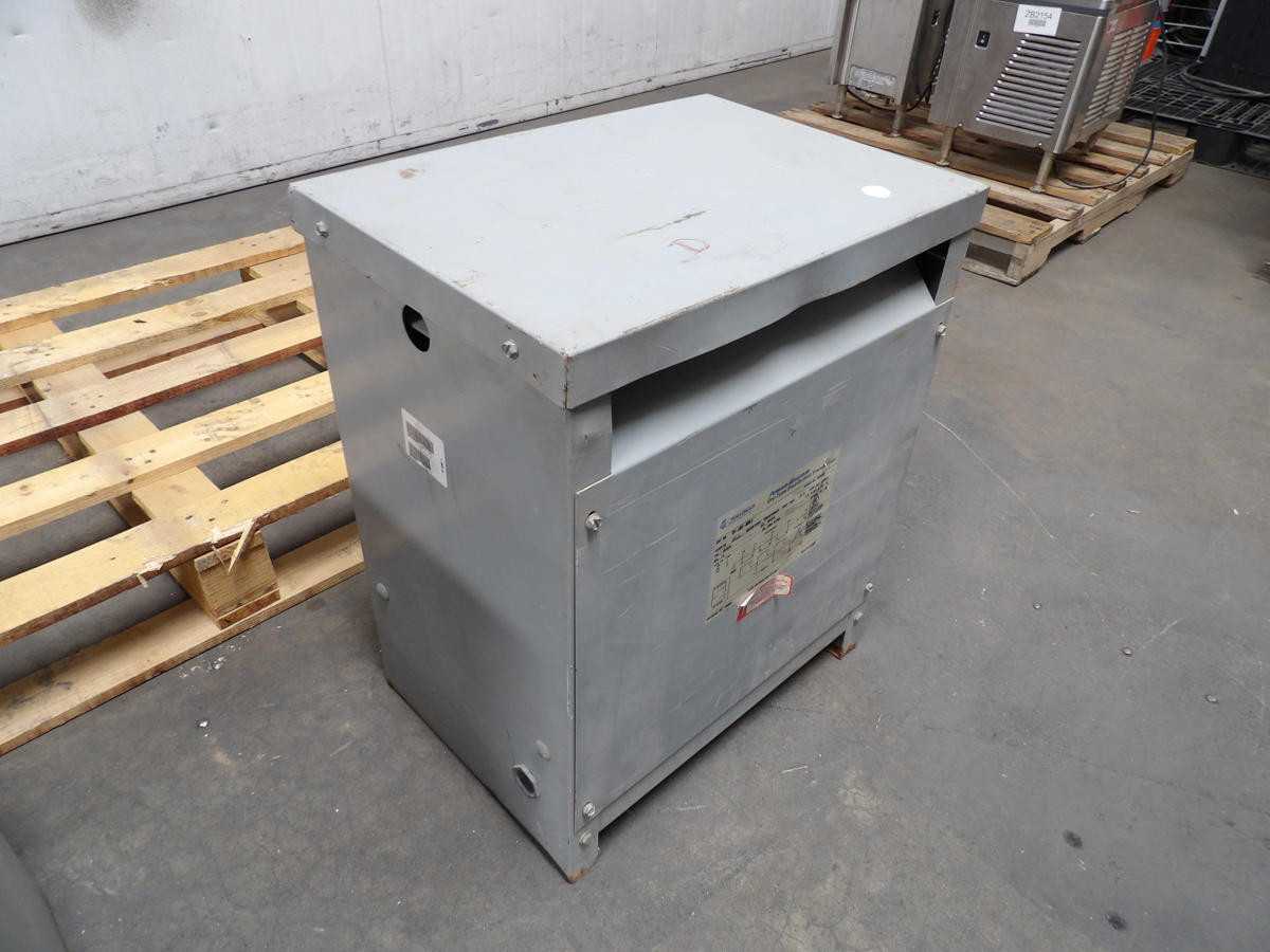 CHALLENGER 751-LQ3T-MOD.5, 7.5 KVA, PRI.460, SEC. 230Y/133 DRY TYPE DISTRIBUTION TRANSFORMER M4319 - DRY TRANSFORMERS