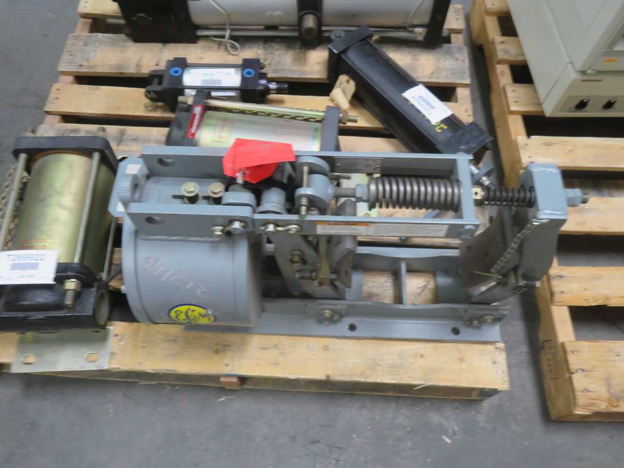 EC&M 1072 WB BRAKE T269921 - BRAKES & CLUTCHES