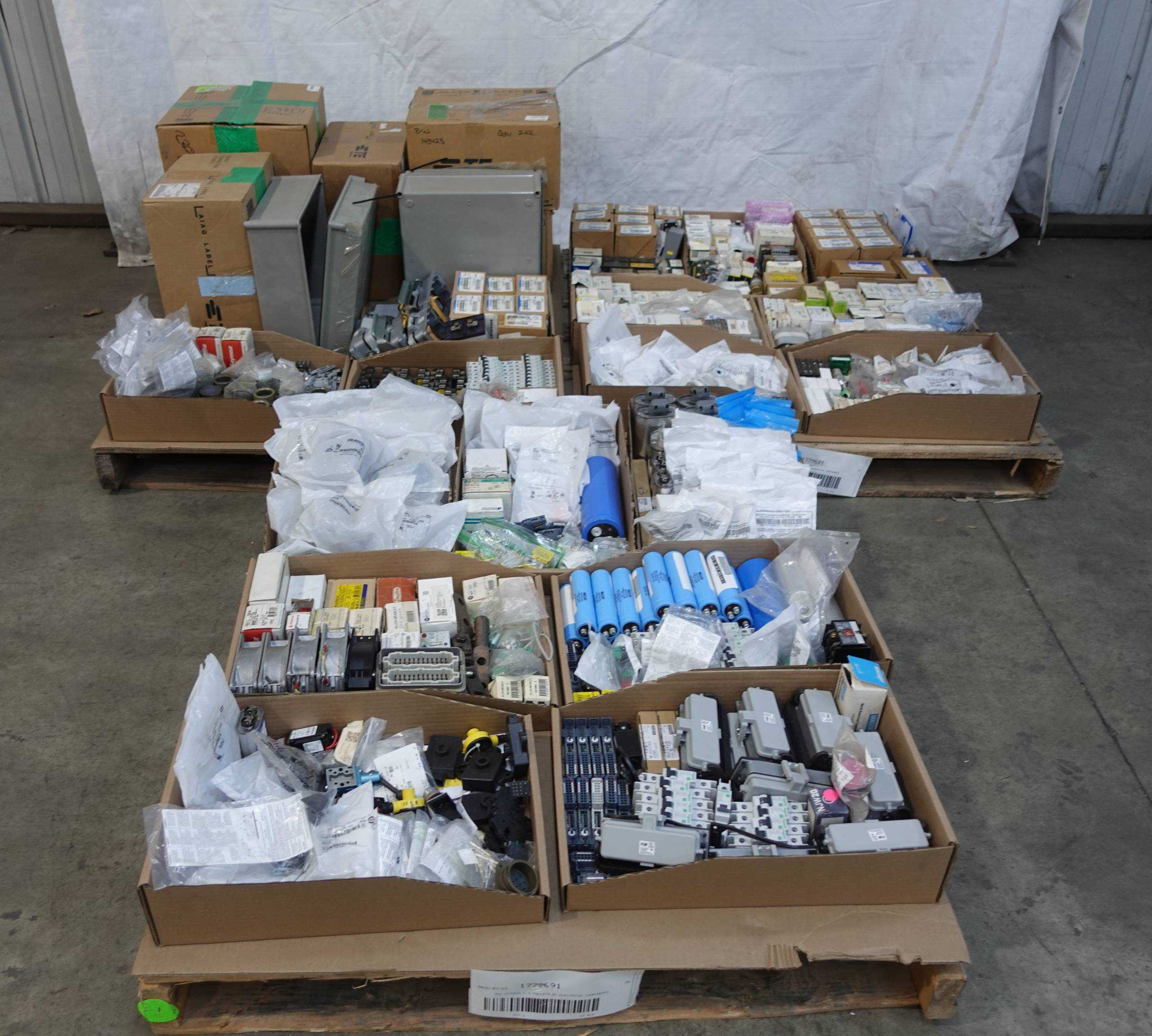 SKU 1779691 - 3 PALLETS OF ELECTRICAL COMPONENTS - ELECTRICAL COMPONENTS