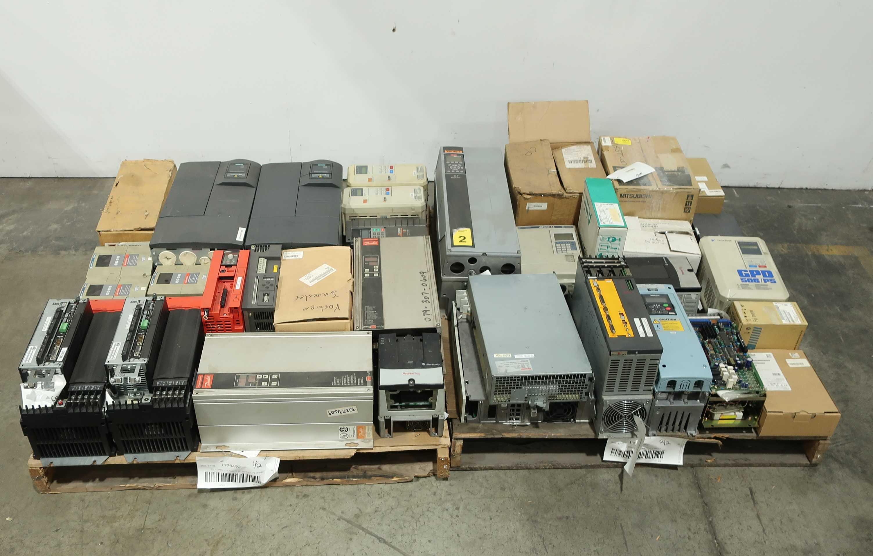 SKU 1779492 - 2 Pallets Of Assorted VFD Drives - AC VFD DRIVES