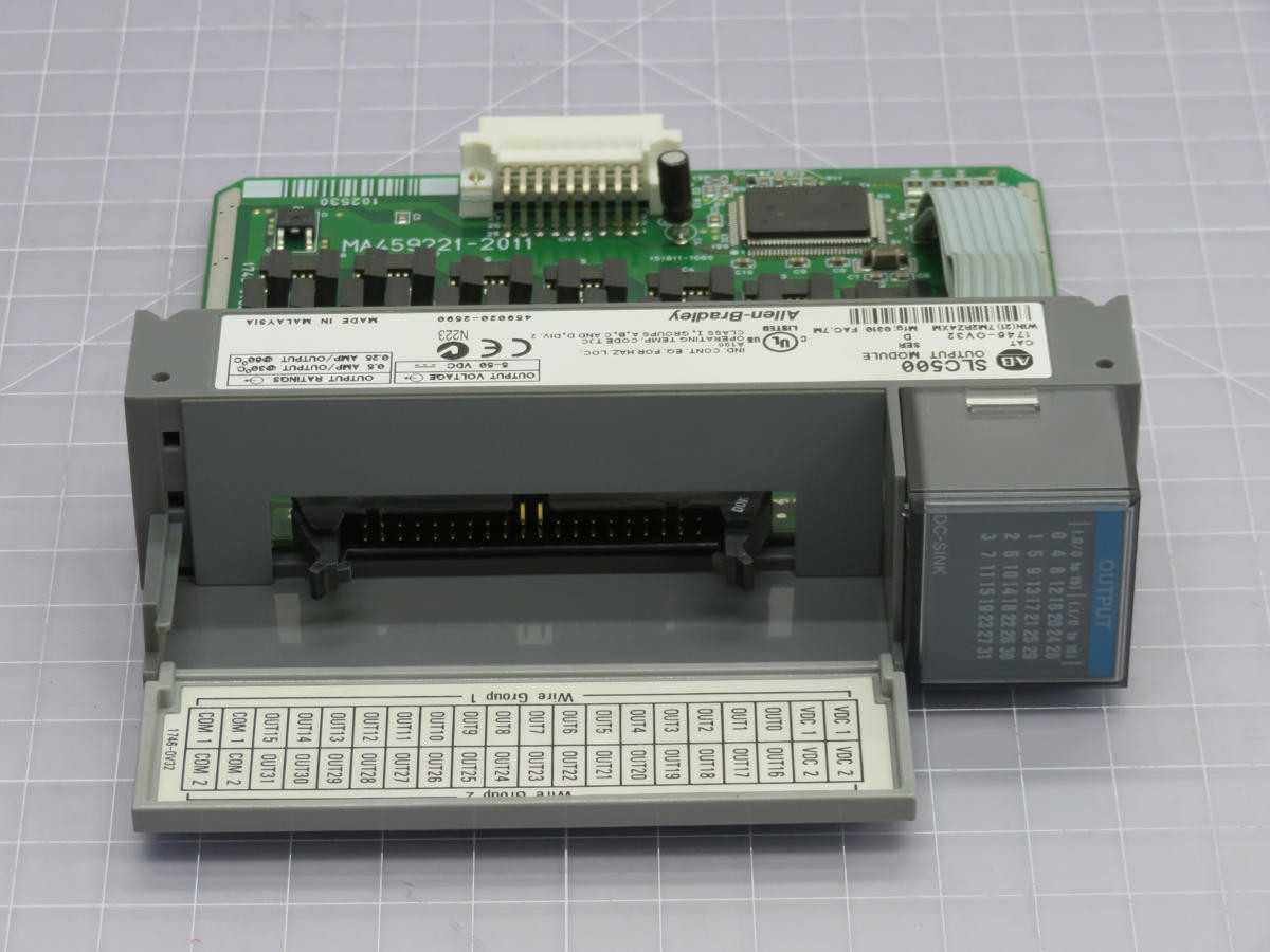 Allen Bradley 1746-OV32 SLC500 Output Module T214731 - MISCELLANEOUS