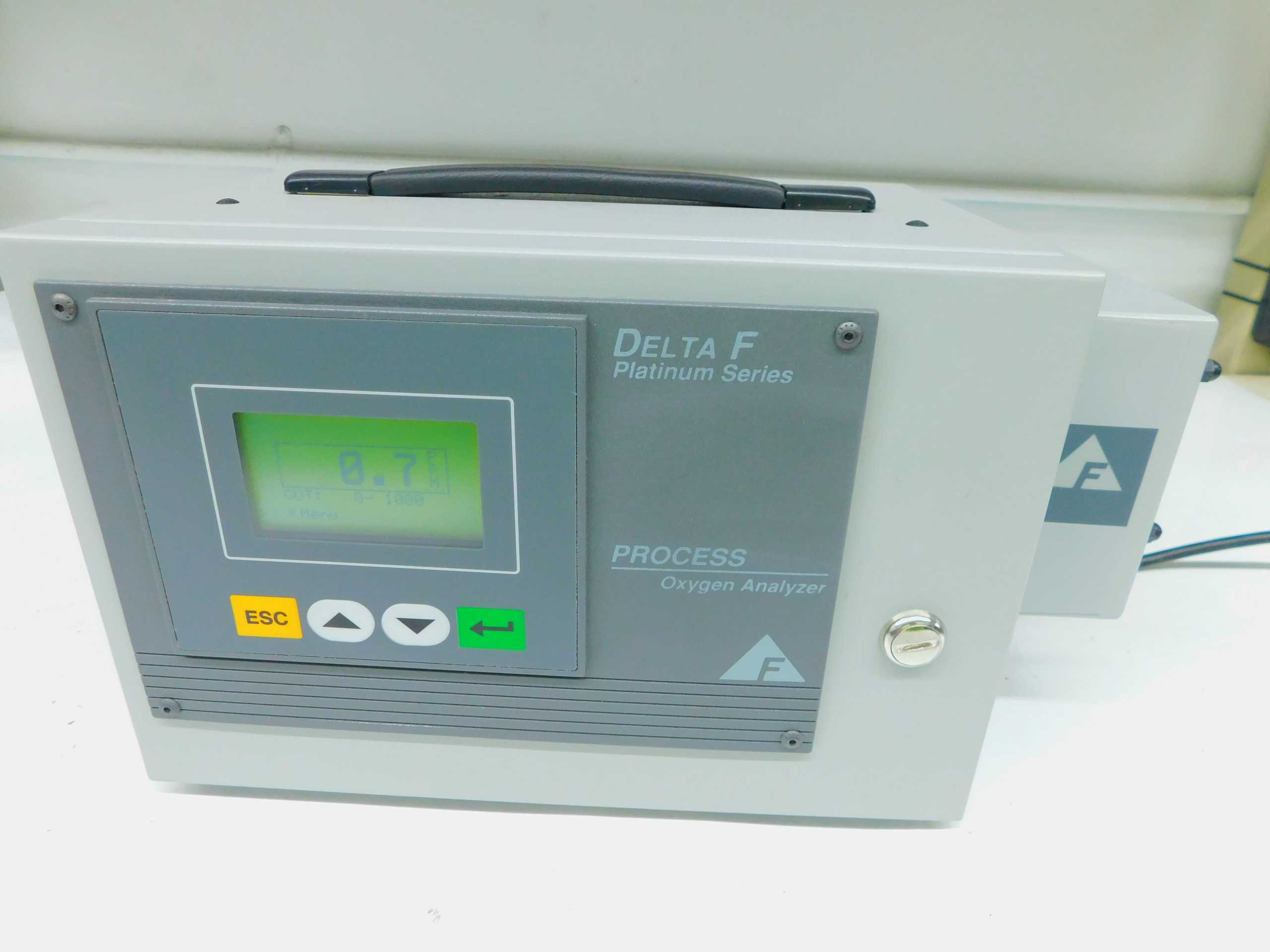DELTA F FAH1000 PLATINUM PORTABLE OXYGEN ANALYZER - ANALYZER