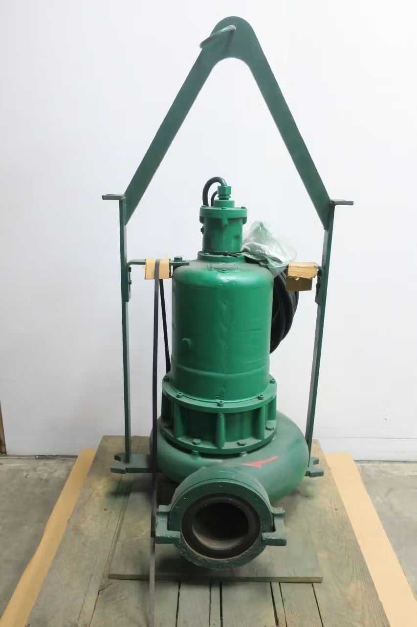 SKU 1034655 - PENTAIR HYDROMATIC SEWAGE IRON SUBMERSIBLE PUMP - SUBMERSIBLE PUMP