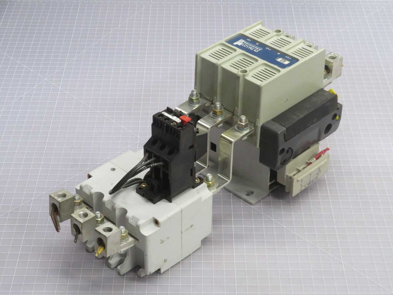 Telemecanique LC1 FG 43 Contactor T245541 - Reliable Performance for Industrial Applications - CONTACTORS