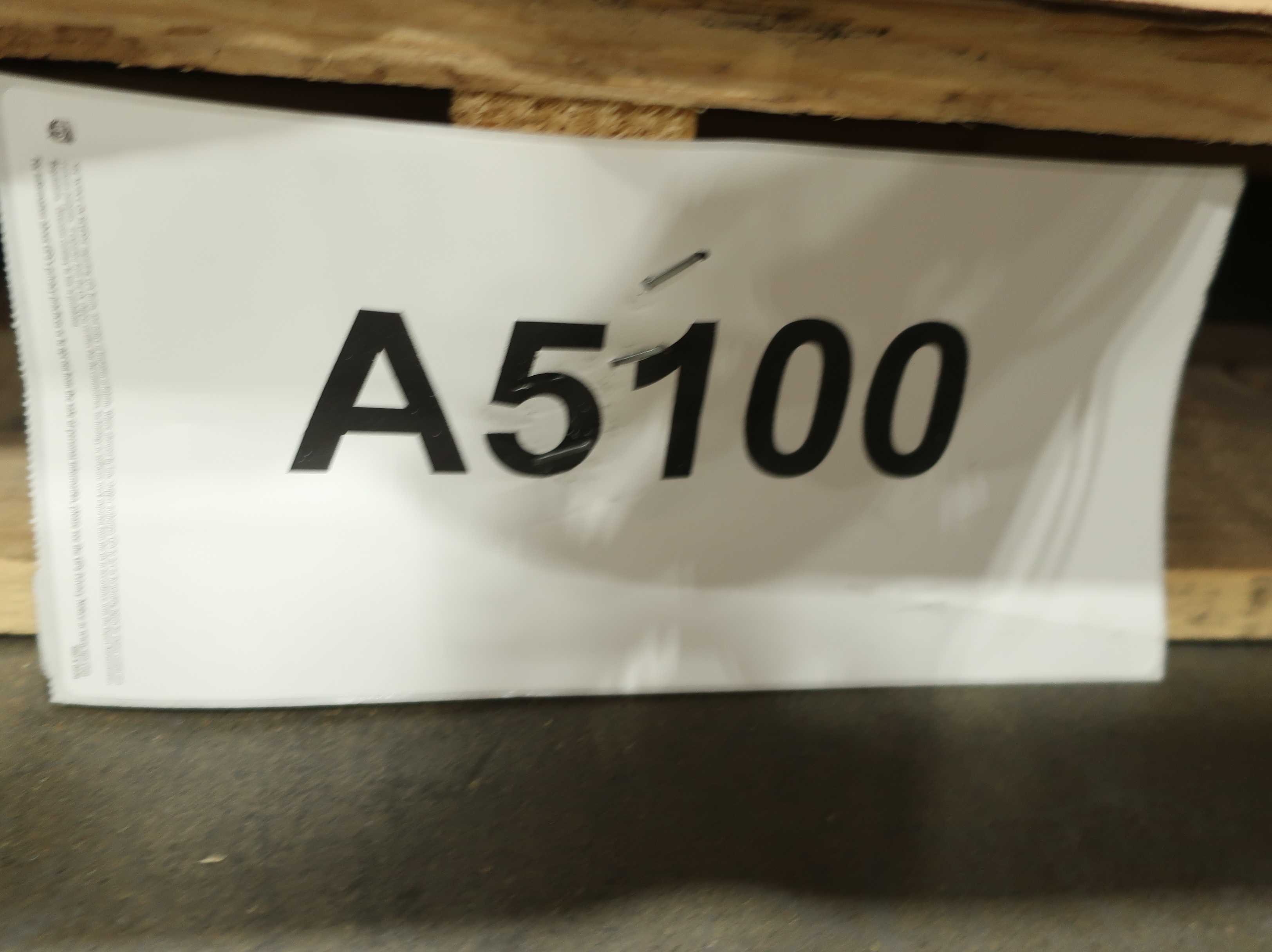 PALLET OF ASSORTED AUTOMATION - AUTOMATION & CONTROLS