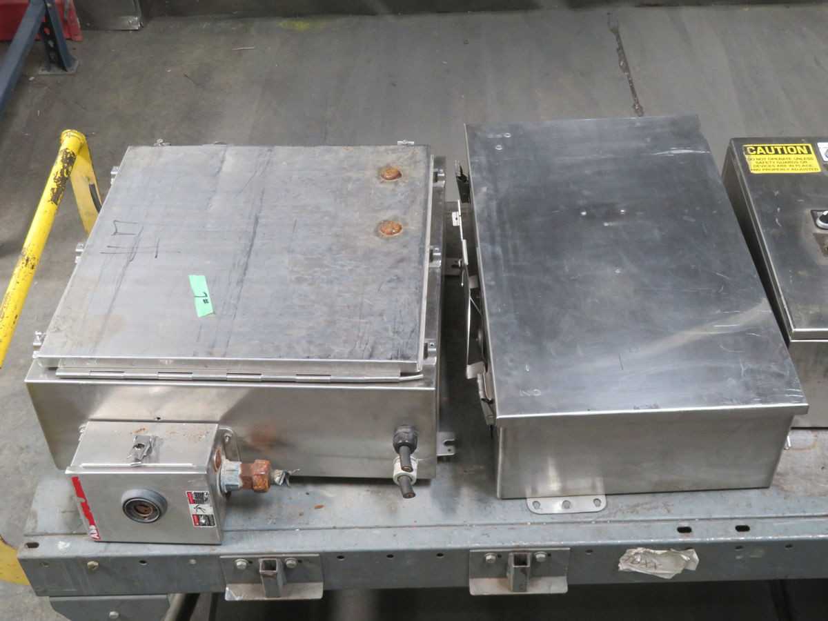Lot Of 4 Industrial Electrical Cabinet Enclosures T254176 - ELECTRICAL COMPONENTS